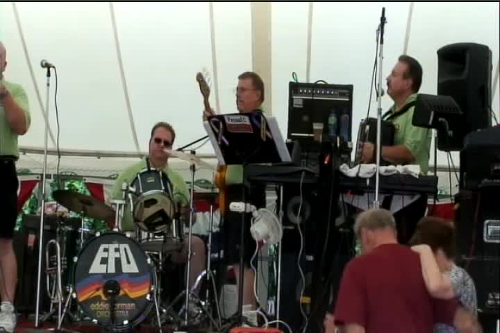 Thumbnail image for Polka Time - 6-20-2010 EFO Eodie Pisce Violin