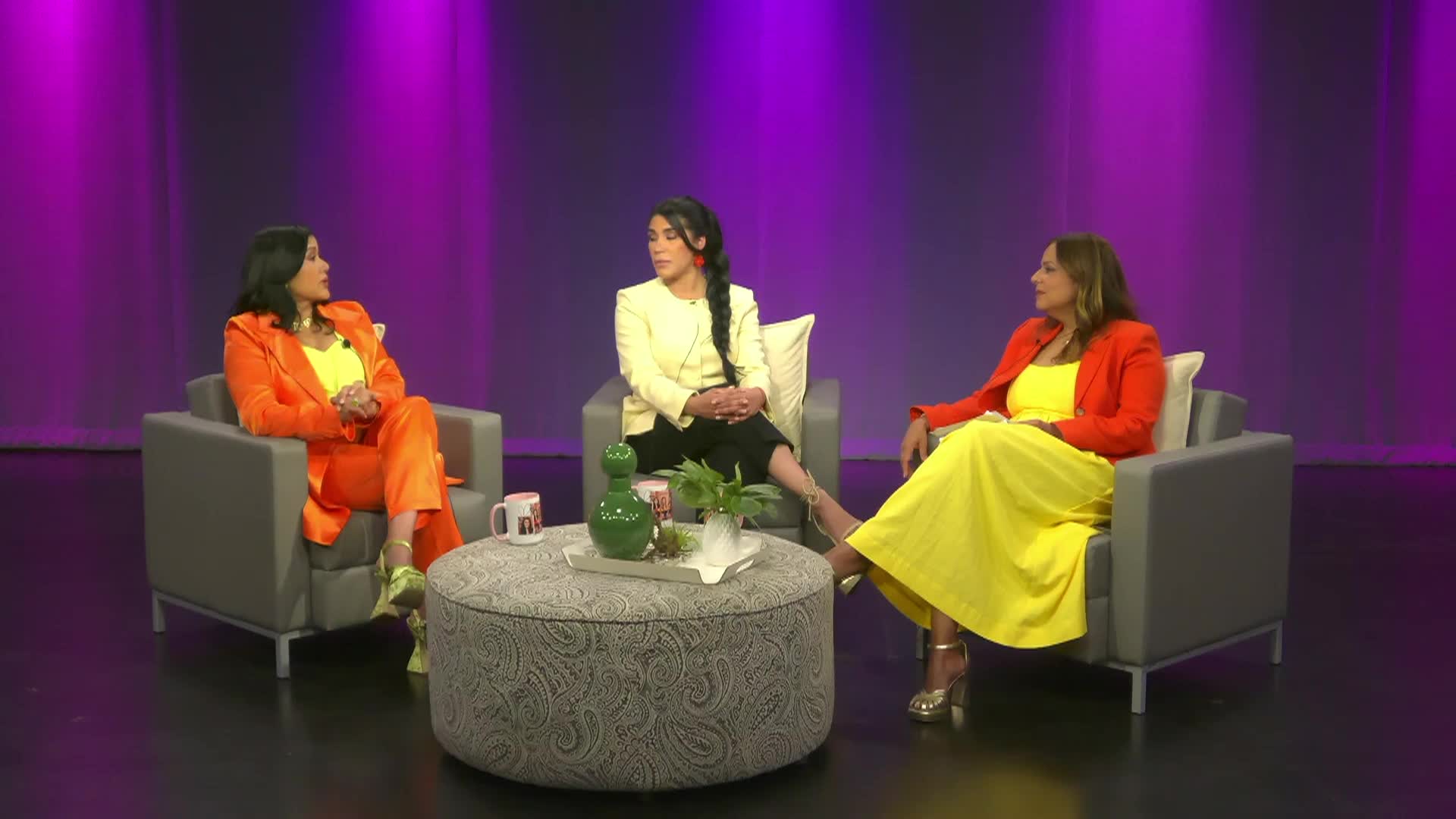 Thumbnail image for Cafe Para Tres - Episode 5