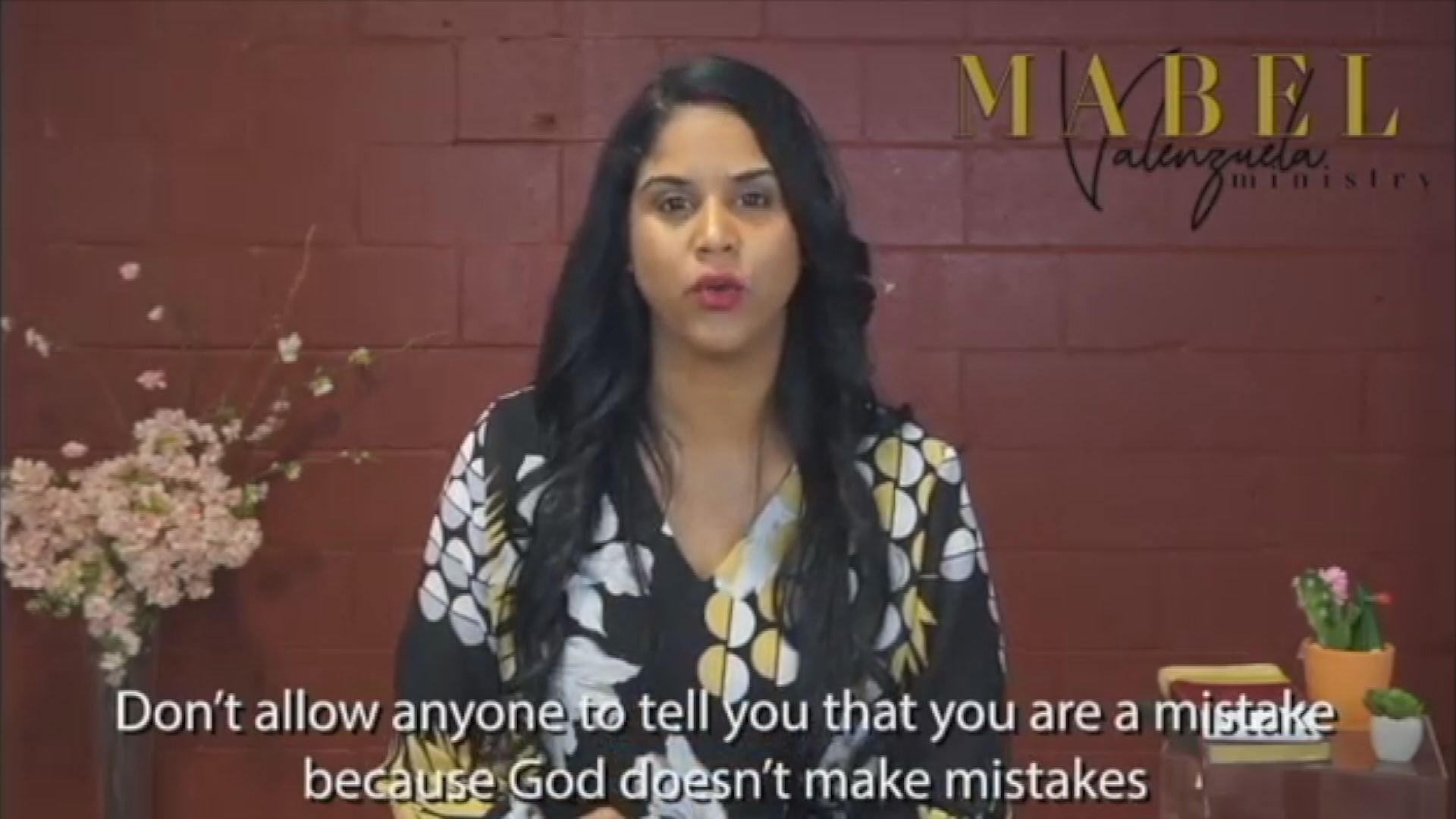 Thumbnail image for En Su Presencia TV - "Your Identity"