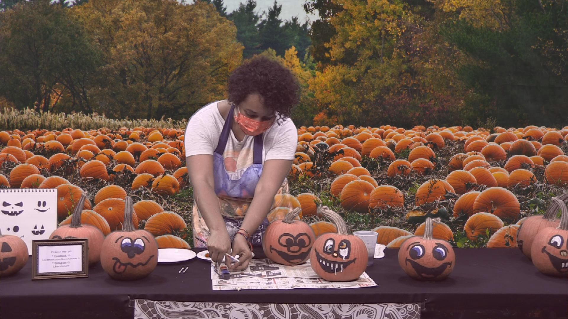 Thumbnail image for Methuen Day - Pumpkin Painting